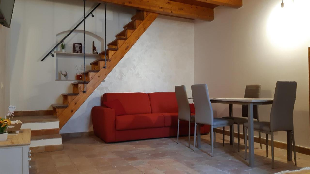 La casetta nel claustro Altamura Esterno foto