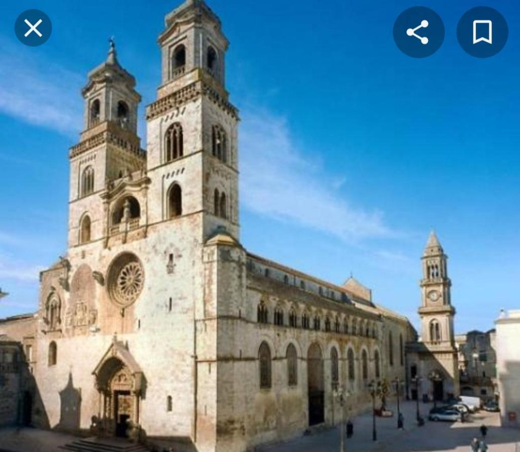 La casetta nel claustro Altamura Esterno foto