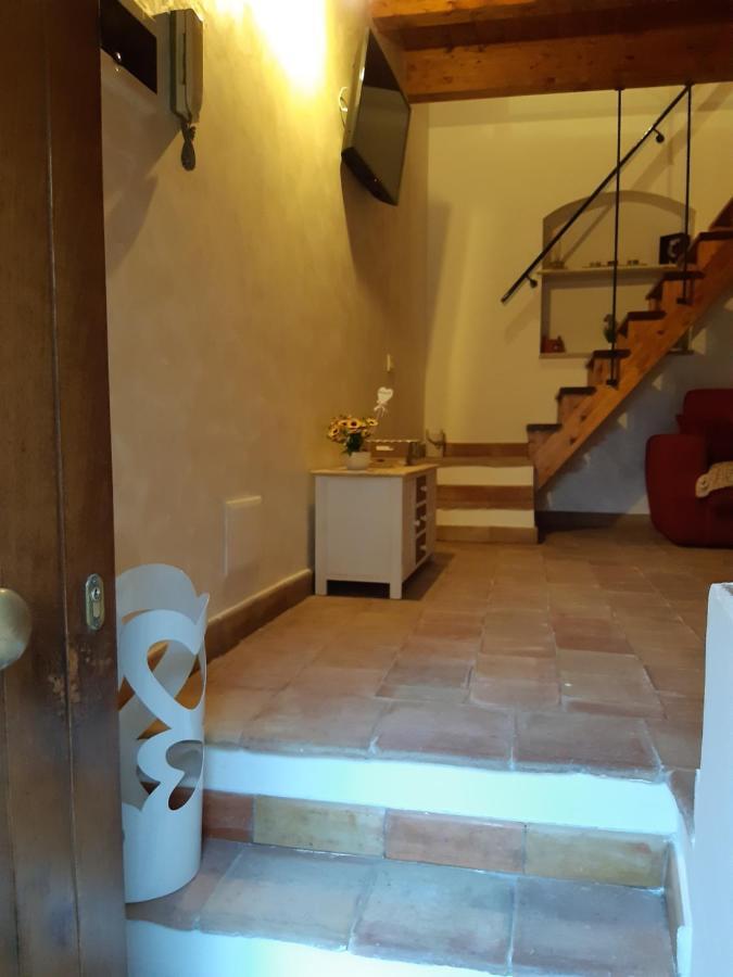La casetta nel claustro Altamura Esterno foto