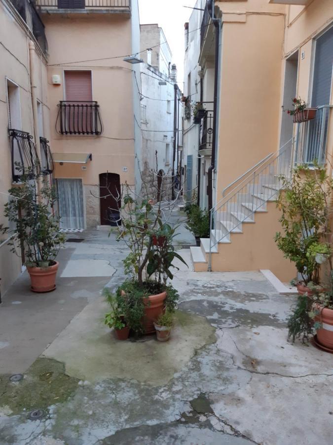 La casetta nel claustro Altamura Esterno foto