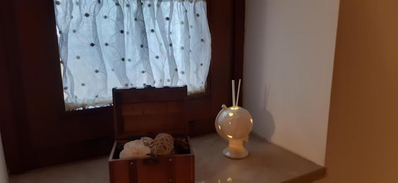 La casetta nel claustro Altamura Esterno foto